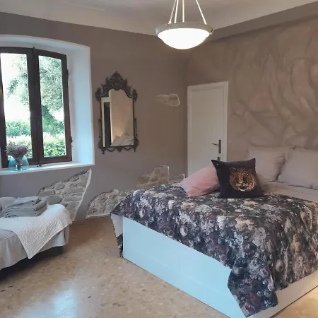 Ballerina Bianca Grottazzolina